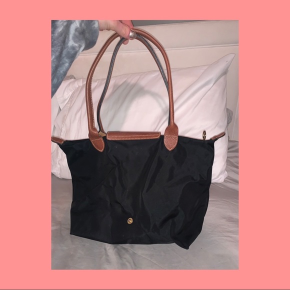 Longchamp ‘Small Le Pilate’ Tote in Black - Picture 2 of 7
